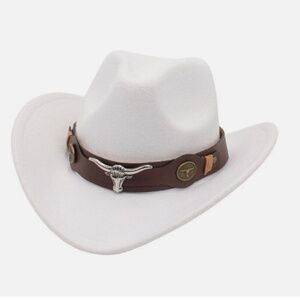 Women's White Cowboy Western Fedora Rodeo Faux-Sued Hat with Longhorn details